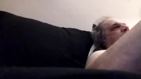 Snapshot of hairyspermballs chatting on October 28, 2:04 am Marty online show from October 28, 2:04 am