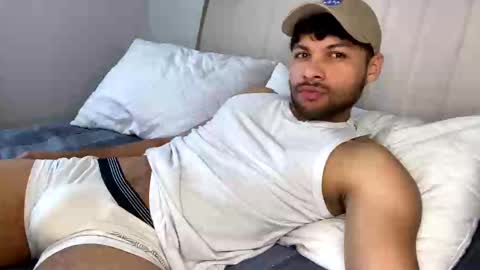 Independent       model  online show from February 24, 3:53 pm