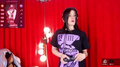 Snapshot of hakurukushka chatting on February 10, 1:33 pm Haku Please help me with your thumbs up its important online show from February 10, 1:33 pm