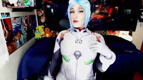 Snapshot of hakurukushka chatting on November 19, 8:53 pm Haku Please help me with your thumbs up its important online show from November 19, 8:53 pm