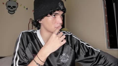 Snapshot of halan_jr chatting on November 25, 9:20 am halan online show from November 25, 9:20 am