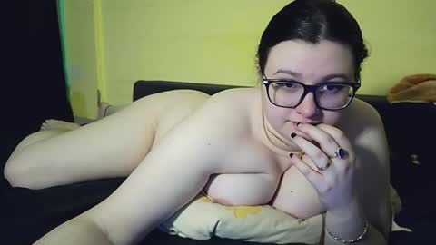 Snapshot of haleyayush chatting on May 2, 4:34 pm haleyayush online show from May 2, 4:34 pm