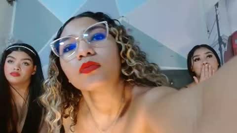 halle_bailey online show from September 11, 2:28 pm
