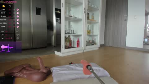 Snapshot of halliee chatting on December 3, 7:23 pm insta Laupalacio777Next stream 01th December online show from December 3, 7:23 pm