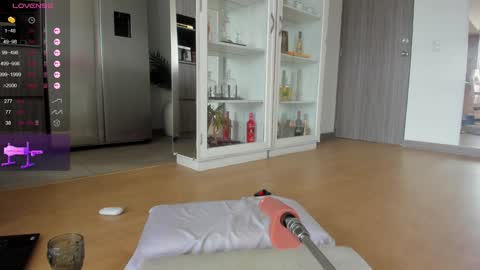 Snapshot of halliee chatting on December 4, 7:33 pm insta Laupalacio777Next stream 01th December online show from December 4, 7:33 pm