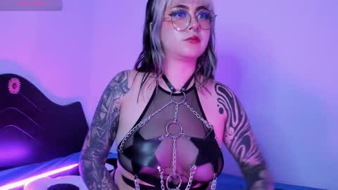 Hallu online show from February 25, 4:00 pm