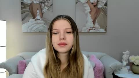 HallyBradley online show from February 25, 5:06 am