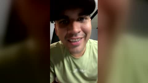 hamiltong12 online show from December 15, 12:15 am