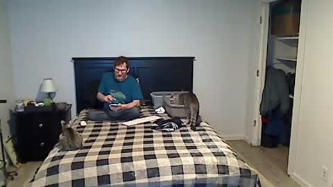 Snapshot of hammerthatthang73 chatting on July 11, 8:17 am hammerthatthang73 online show from July 11, 8:17 am