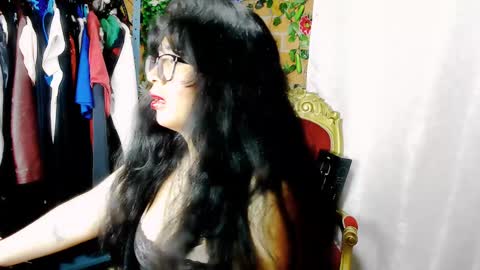 HANMy Dears make sure to follow me here create a FREE account if you dont have one and chat thank you. online show from January 3, 6:22 am