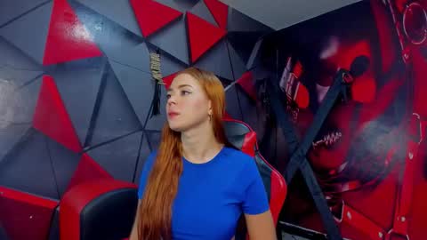 Hana and Zeta online show from November 25, 12:16 pm