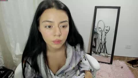 Hana Garcia online show from May 15, 10:50 pm