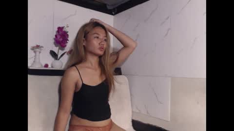 hana_soojin online show from March 14, 12:10 pm