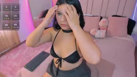 Snapshot of hanaa_rosse chatting on June 17, 1:45 pm Hanna Rosse online show from June 17, 1:45 pm