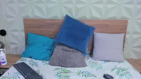 Snapshot of hanah_greey chatting on January 31, 5:53 pm HANAH online show from January 31, 5:53 pm