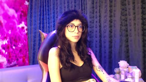 Snapshot of hanaku_8 chatting on January 9, 2:07 pm Hanaku online show from January 9, 2:07 pm