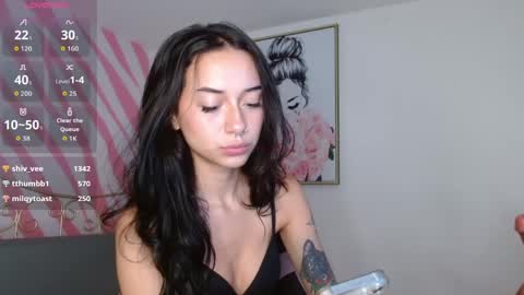 Snapshot of hanaku_8 chatting on May 27, 1:57 am Hanaku online show from May 27, 1:57 am