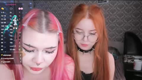 Tori and Asuna online show from March 5, 8:10 am