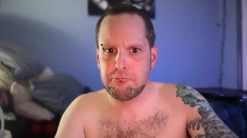 Snapshot of hand_banana_420 chatting on February 25, 11:47 pm hand_banana_420 online show from February 25, 11:47 pm