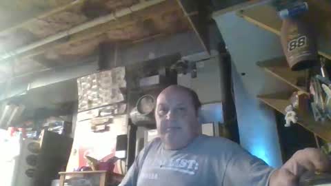 naked man online show from March 27, 3:23 am