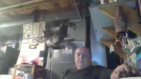 naked man online show from June 7, 3:43 am