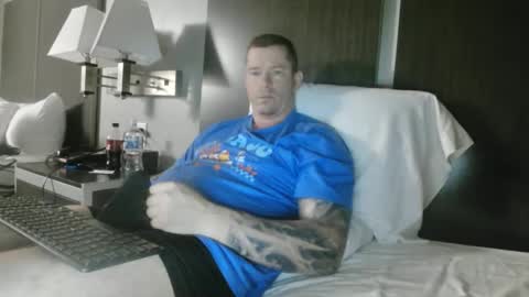 Snapshot of handofmeat11 chatting on January 31, 12:18 pm Hand of meat online show from January 31, 12:18 pm