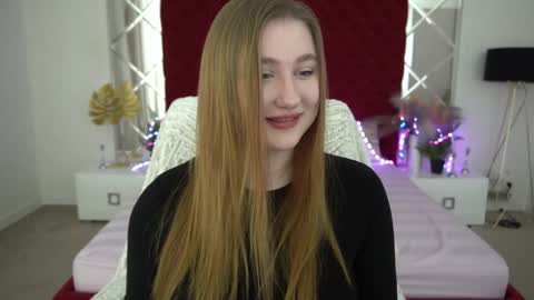 Snapshot of handsome_d_ chatting on December 19, 8:34 pm Dayana online show from December 19, 8:34 pm