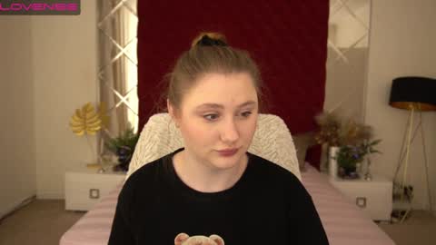 Snapshot of handsome_d_ chatting on January 7, 5:22 am Dayana online show from January 7, 5:22 am