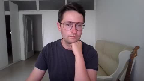 Snapshot of handsome_sasha chatting on April 22, 1:45 pm Sasha online show from April 22, 1:45 pm
