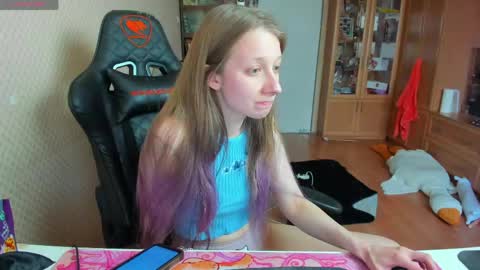 Mila online show from April 30, 12:11 pm