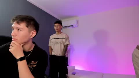 leonardfarrucknick and otis online show from June 24, 12:59 pm