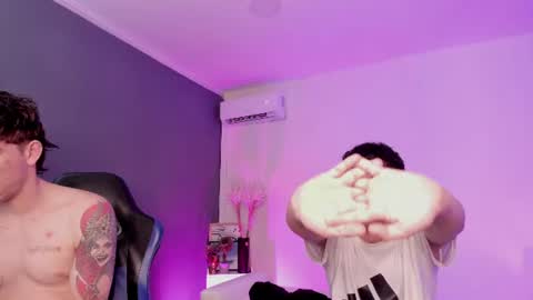 leonardfarrucknick and otis online show from June 30, 8:43 pm