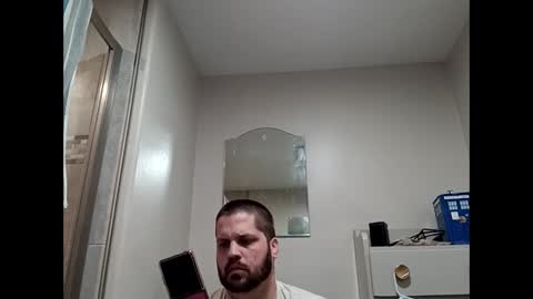Handsomedaddy198923 online show from April 20, 6:31 pm
