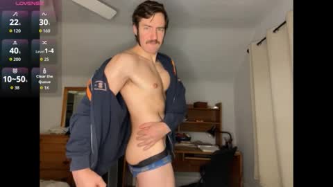 handsumhung online show from October 26, 12:11 pm