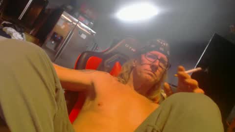 Handystudman online show from January 1, 12:44 pm