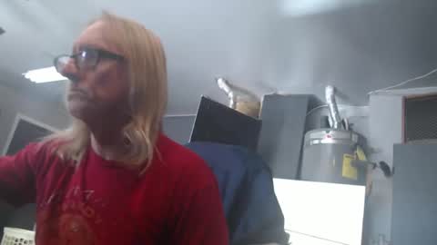 Handystudman online show from January 29, 6:07 pm