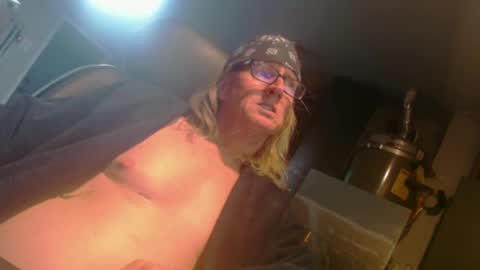 Handystudman online show from February 4, 11:27 am