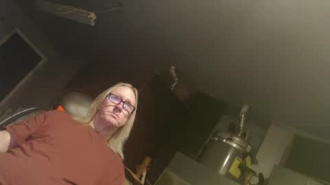 Handystudman online show from February 9, 4:25 am