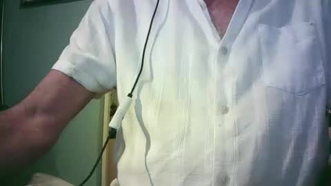 Snapshot of handymanforyou177322 chatting on October 5, 11:24 pm handymanforyou177322 online show from October 5, 11:24 pm