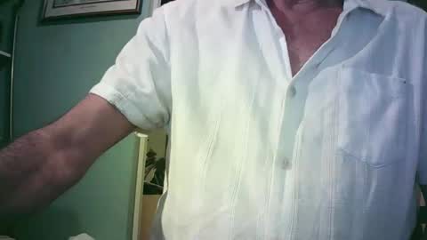 Snapshot of handymanforyou177322 chatting on October 10, 9:47 pm handymanforyou177322 online show from October 10, 9:47 pm