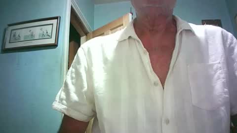 Snapshot of handymanforyou177322 chatting on January 8, 11:40 pm handymanforyou177322 online show from January 8, 11:40 pm