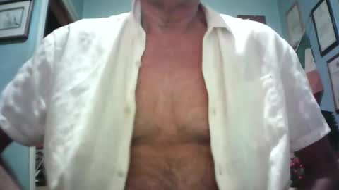 Snapshot of handymanforyou177322 chatting on February 20, 9:54 am handymanforyou177322 online show from February 20, 9:54 am