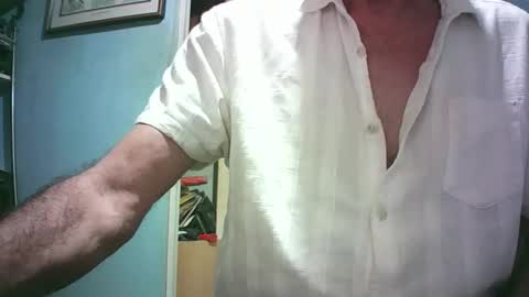 Snapshot of handymanforyou177322 chatting on March 8, 10:35 pm handymanforyou177322 online show from March 8, 10:35 pm