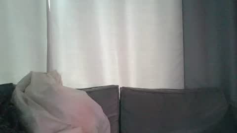 hank0009 online show from June 6, 8:08 am