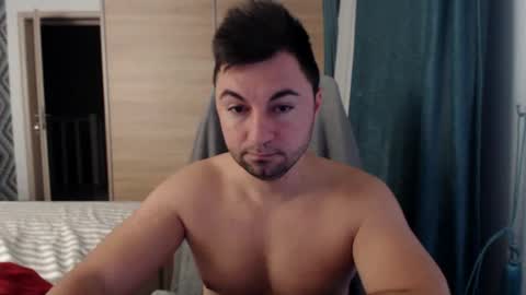 Snapshot of hankmalone chatting on December 11, 4:07 am HankMalone online show from December 11, 4:07 am