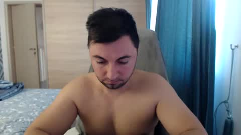 Snapshot of hankmalone chatting on December 16, 7:37 am HankMalone online show from December 16, 7:37 am