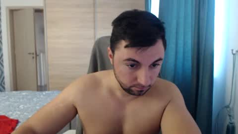 Snapshot of hankmalone chatting on December 18, 7:26 am HankMalone online show from December 18, 7:26 am