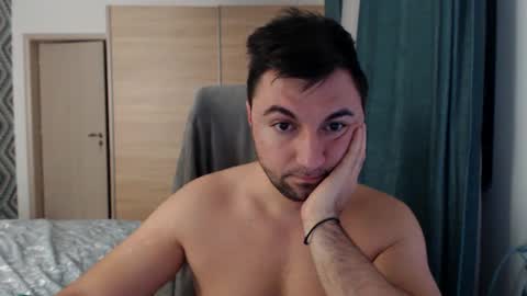 Snapshot of hankmalone chatting on December 22, 4:28 am HankMalone online show from December 22, 4:28 am