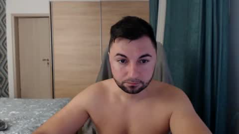 Snapshot of hankmalone chatting on January 2, 4:20 am HankMalone online show from January 2, 4:20 am