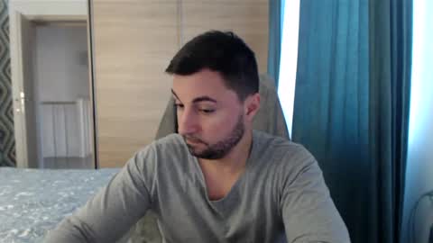 Snapshot of hankmalone chatting on January 2, 7:23 am HankMalone online show from January 2, 7:23 am